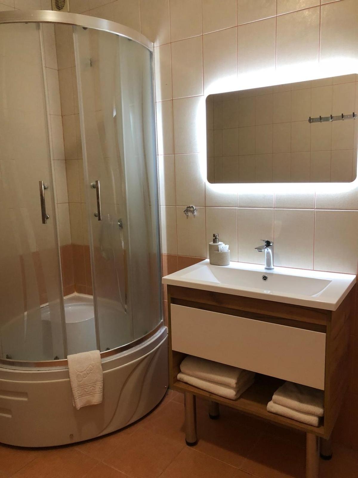 Comfort Hotel Kiev Bagian luar foto